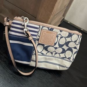 Authentic Coach Wristlet - Demin Blue & White - Vintage 10+ yrs old